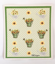 Load image into Gallery viewer, One Swedish Dishcloth replaces 17 rolls of paper towels. They absorb 20x their weight and are far more hygienic than a sponge and won’t crumble or pill. Sustainable Ecofriendly Green natural home goods PÜR Evergreen antibacterial all-purpose cleaner non-toxic families safe natural zero waste Mrs Meyers Method Forces of Nature sassy spearmint cozy bliss eucalyptus mint yummy smell good scent fresh sunflowers