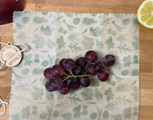 Load image into Gallery viewer, Sustainable Ecofriendly Green natural home goods PÜR Evergreen zero waste Mrs Meyers Method Forces of Nature biodegradable The Best Natural Beeswax Reusable Food Wraps Warm Spring 31 SMALL( 8X8), 1 MEDIUM (10X10), 1 LARGE(13X14) ECO-FRIENDLY, SUSTAINABLE WAY TO STORE YOUR FOOD: Natural Beeswax Wraps are perfect for storing veggies, fruit, bread, cheese, snacks,