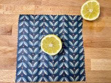 Load image into Gallery viewer, Sustainable Ecofriendly Green natural home goods PÜR Evergreen zero waste Mrs Meyers Method Forces of Nature biodegradable The Best Natural Beeswax Reusable Food Wraps Warm Spring 31 SMALL( 8X8), 1 MEDIUM (10X10), 1 LARGE(13X14) ECO-FRIENDLY, SUSTAINABLE WAY TO STORE YOUR FOOD: Natural Beeswax Wraps are perfect for storing veggies, fruit, bread, cheese, snacks,