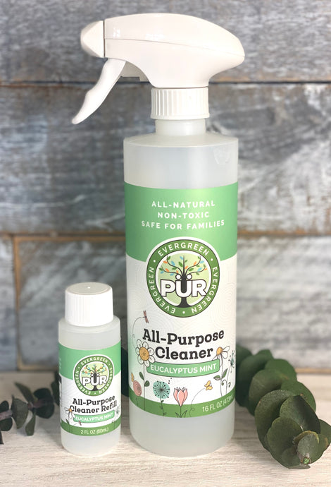 Empty 16 oz spray bottle and 2 oz cleaner Sustainable Ecofriendly Green natural home goods PÜR Evergreen antibacterial all-purpurse cleaner non-toxic families safe natural zero waste Mrs Meyers Method Forces of Nature sassy spearmint cozy bliss eucalyptus mint yummy smell good scent fresh