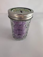 Load image into Gallery viewer, PÜR Evergreen Lavender Shower Steamers. Four in a jar. Just add one to the bottom of your shower, let the hot water hit it and the steam that rises will have a spa like feel breathing in the healing aromas.