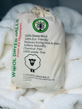 Load image into Gallery viewer, All-natural organic fabric softener made from 100% premium New Zealand wool. Sustainable Ecofriendly Green natural home goods PÜR Evergreen zero waste Mrs Meyers Method Forces of Nature 